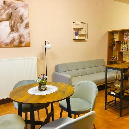 Apollo Bed and breakfast *