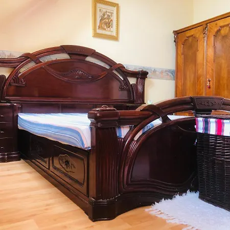 Apollo Bed and breakfast *