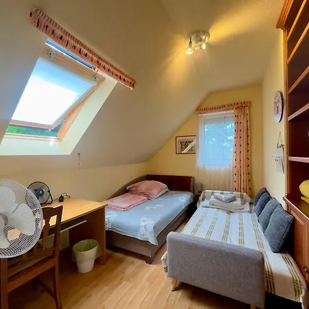 Apollo Bed & Breakfast